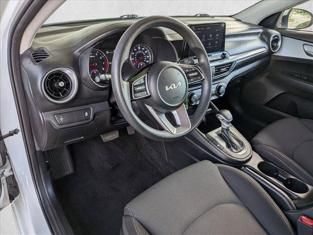 Used 2024 Kia Forte LXS FWD image 10