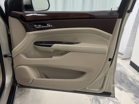 Used 2015 Cadillac SRX Performance w/ Driver Awareness Package AWD/4WD image 26
