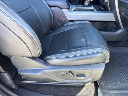 Used 2018 Ford F150 Raptor w/ Equipment Group 802A Luxury image 32