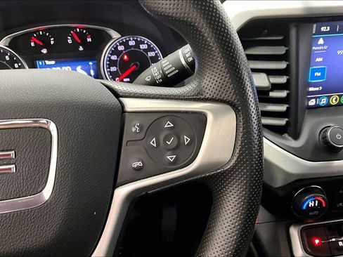 Used 2021 GMC Acadia SLE image 21