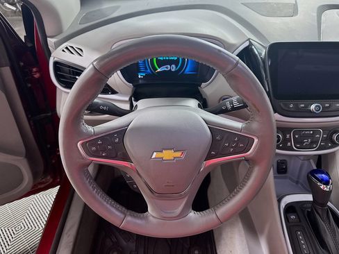 Used 2018 Chevrolet Volt LT w/ LT Driver Confidence Package image 13