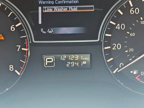 Used 2013 Nissan Altima 2.5 SL w/ Technology Pkg FWD image 36
