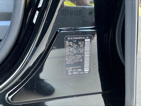 New 2026 INFINITI QX80 Autograph w/ Premium Cargo Package image 23