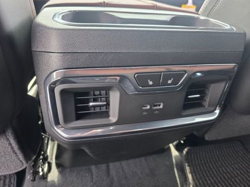 New 2026 GMC Sierra 1500 Denali Ultimate AWD/4WD image 12