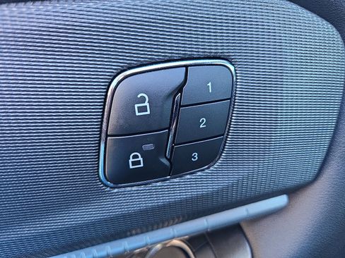 Certified 2025 Ford Explorer ST-Line w/ Premium Package image 10