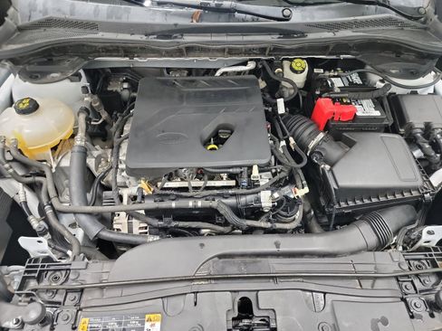 Used 2020 Ford Escape SE image 24