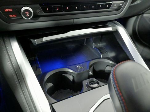 Used 2023 BMW M4 xDrive Competition image 59