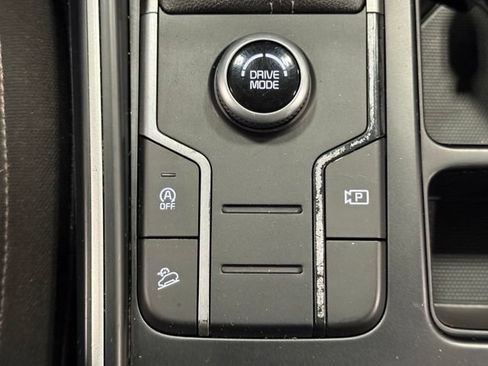 Used 2022 Kia Sorento LX FWD image 30