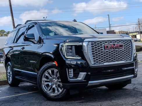 Used 2024 GMC Yukon Denali image 3