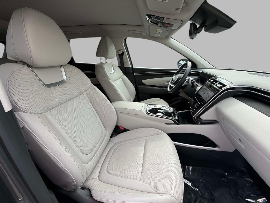 Used 2022 Hyundai Tucson Limited AWD/4WD image 14