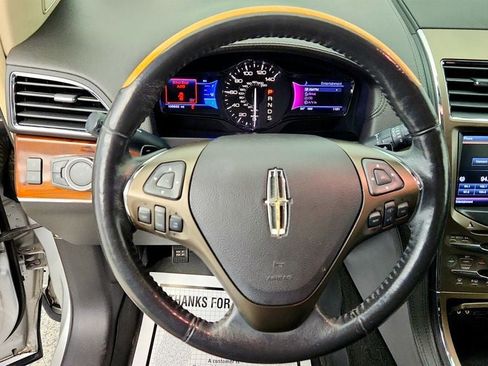 Used 2013 Lincoln MKX AWD image 14