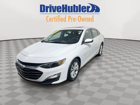 Used 2024 Chevrolet Malibu LT image 2