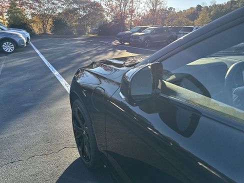 Used 2024 Volvo XC60 T8 Ultimate w/ Protection Package Premier image 6