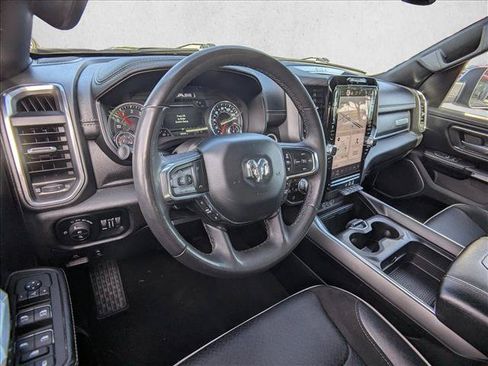 Used 2025 RAM 1500 Laramie AWD/4WD image 10