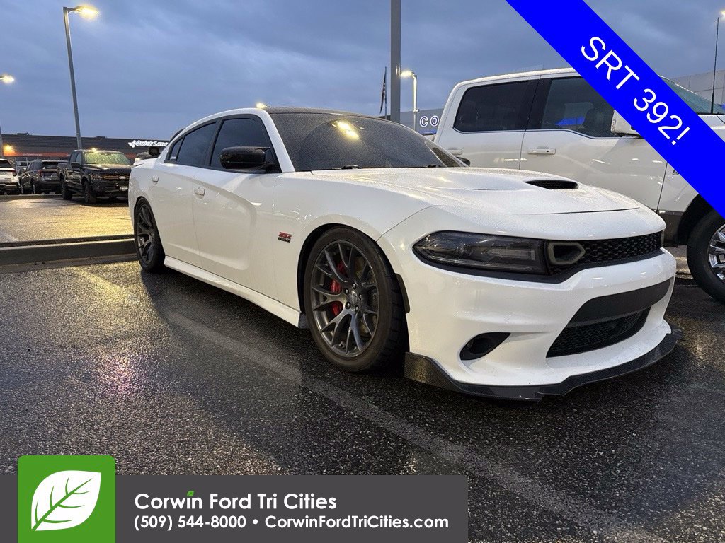Used 2016 Dodge Charger SRT w/ Harman/Kardon Audio Group RWD 360° Tour
