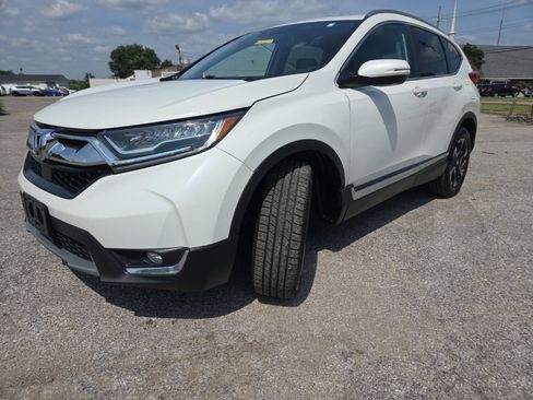 Used 2018 Honda CR-V Touring image 3