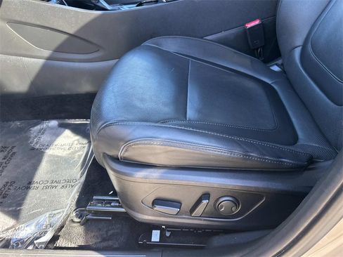 Used 2024 Hyundai Santa Cruz Limited image 20