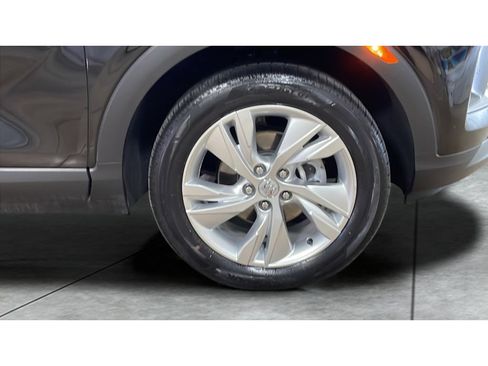 Used 2024 Buick Encore GX Preferred AWD/4WD image 20