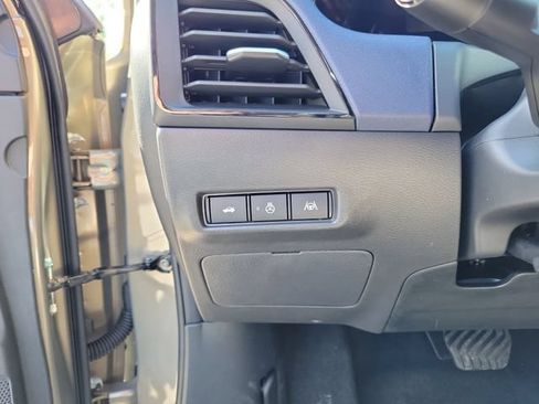 New 2026 Nissan Sentra SL w/ Floor Mat Package FWD image 10