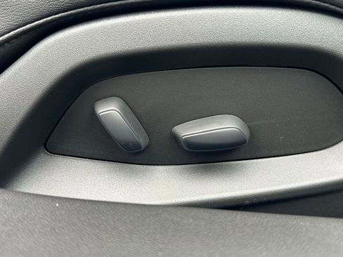 New 2026 Chevrolet Corvette Stingray Coupe w/ 1LT image 12