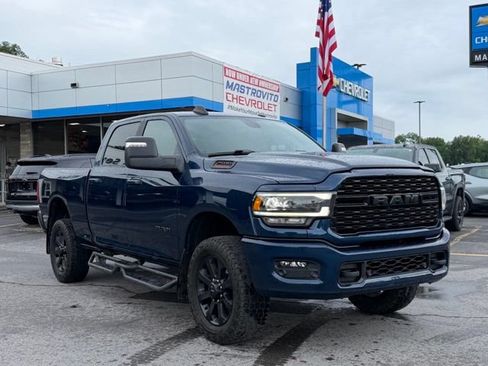 Used 2024 RAM 2500 Big Horn w/ Night Edition AWD/4WD image 2