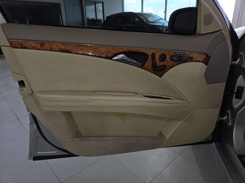 Used 2004 Mercedes-Benz E 320 Wagon image 13