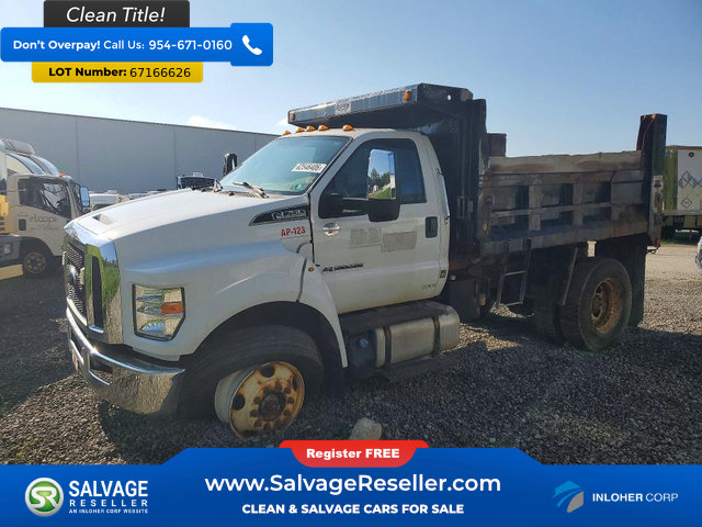 Used 2017 Ford F750 2WD Regular Cab Super Duty image 1