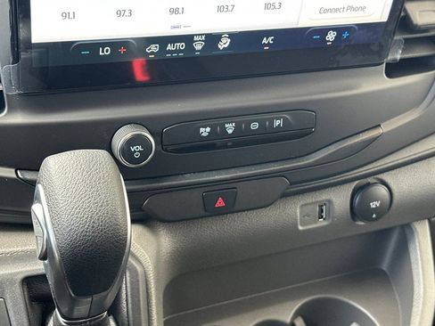 New 2026 Ford Transit 250 148 Medium Roof image 20