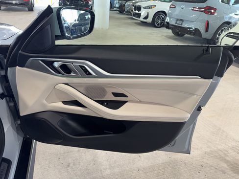 Used 2024 BMW i4 eDrive40 w/ M Sport Package RWD image 9