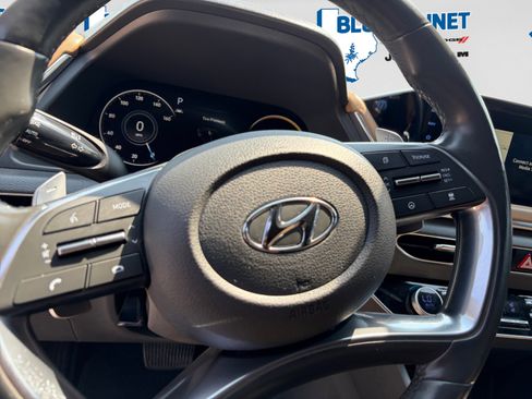 Used 2020 Hyundai Sonata Limited FWD image 20