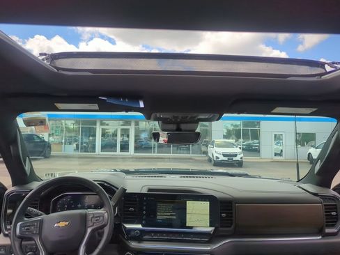 Certified 2025 Chevrolet Silverado 3500 High Country w/ High Country Premium Package AWD/4WD image 30