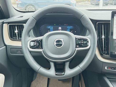 New 2026 Volvo XC60 B5 Plus w/ Climate Package AWD/4WD image 16
