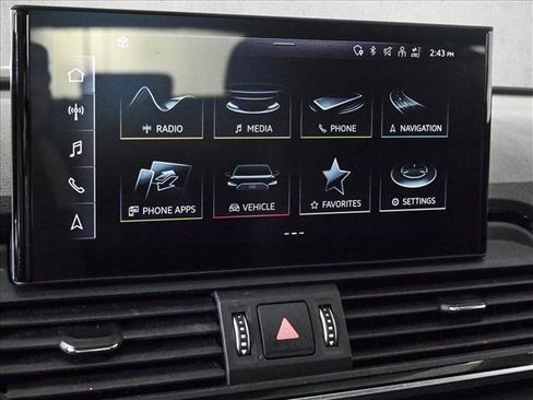 Used 2023 Audi Q5 2.0T Premium Plus w/ Premium Plus Package AWD/4WD image 15