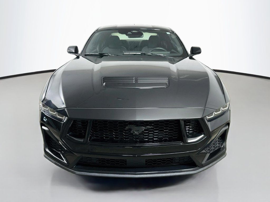 Used 2024 Ford Mustang GT RWD image 2