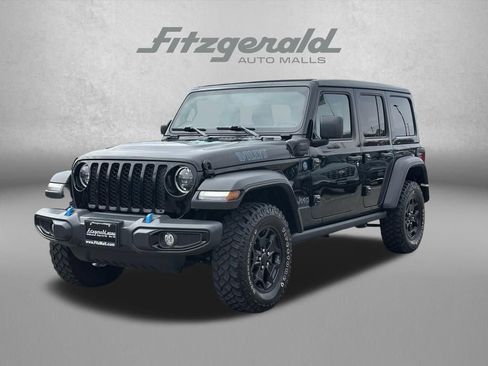 Used 2023 Jeep Wrangler Unlimited w/ Sun & Screen Package image 2