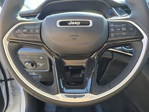 Used 2022 Jeep Grand Cherokee Trailhawk image 47