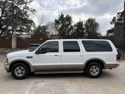 Used 2000 Ford Excursion Limited image 7