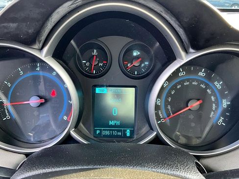 Used 2014 Chevrolet Cruze LT image 20