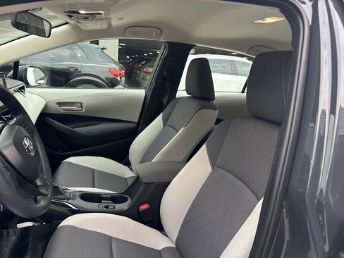 Used 2025 Toyota Corolla LE image 13