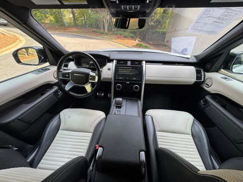 Used 2021 Land Rover Discovery S R-Dynamic image 38