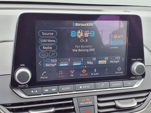 Used 2025 Nissan Altima 2.5 SV FWD image 10