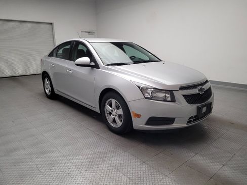 Used 2014 Chevrolet Cruze LT FWD image 13