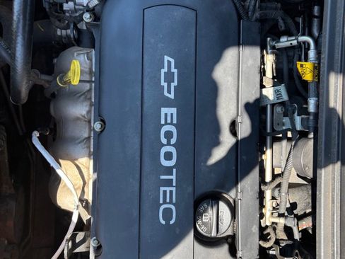 Used 2012 Chevrolet Sonic LT FWD image 15