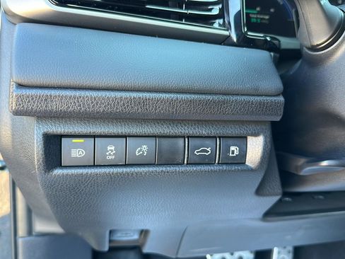 Used 2025 Toyota Camry XSE image 23