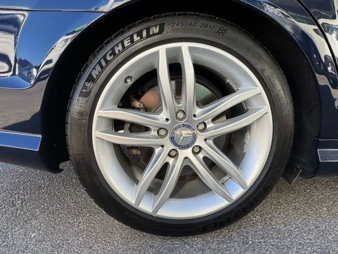 Used 2012 Mercedes-Benz C 250 Sedan image 7