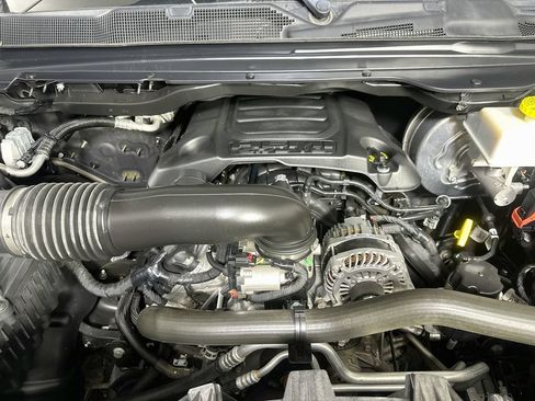 Used 2019 RAM 1500 Big Horn RWD image 8