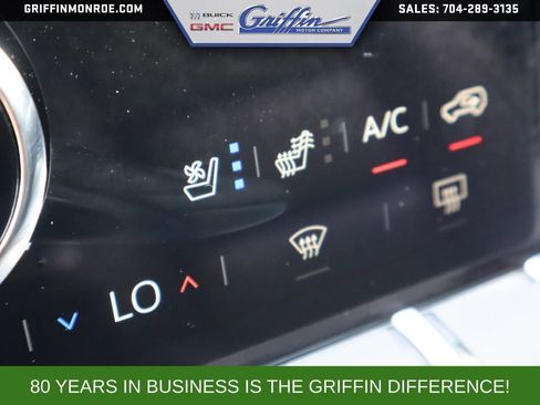 New 2026 GMC Acadia Denali w/ Super Cruise Package FWD image 25