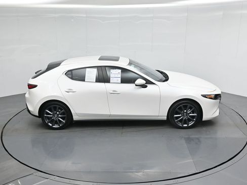 Used 2023 MAZDA MAZDA3 s image 40