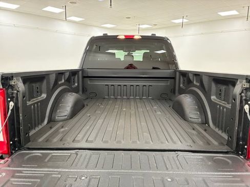 Used 2025 Ford F250 XLT AWD/4WD image 16