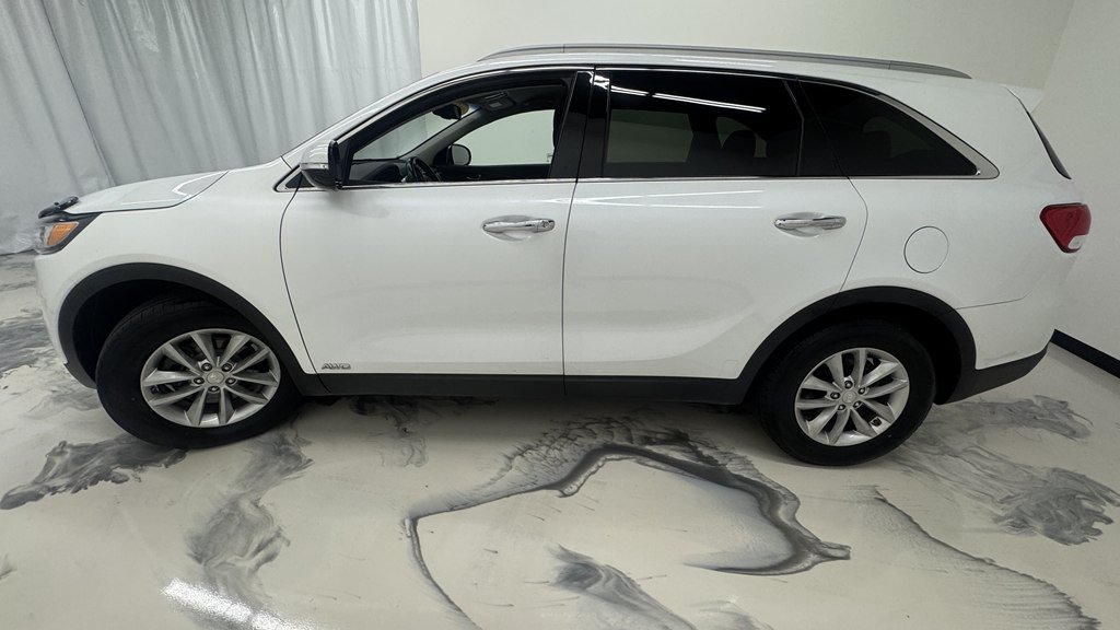 Used 2016 Kia Sorento AWD w/ LX Convenience Package image 5